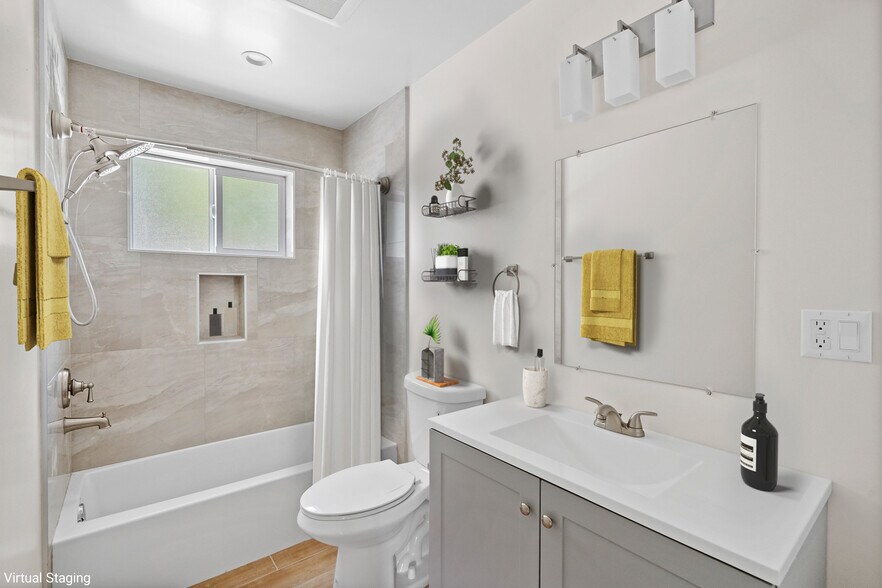 More Photos Of 9027 Lindley Ave, Northridge Apartments For Sale