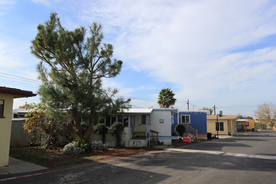 More Photos Of 12726 California St, Yucaipa Manufactured Housing Mobile Home Park For Sale