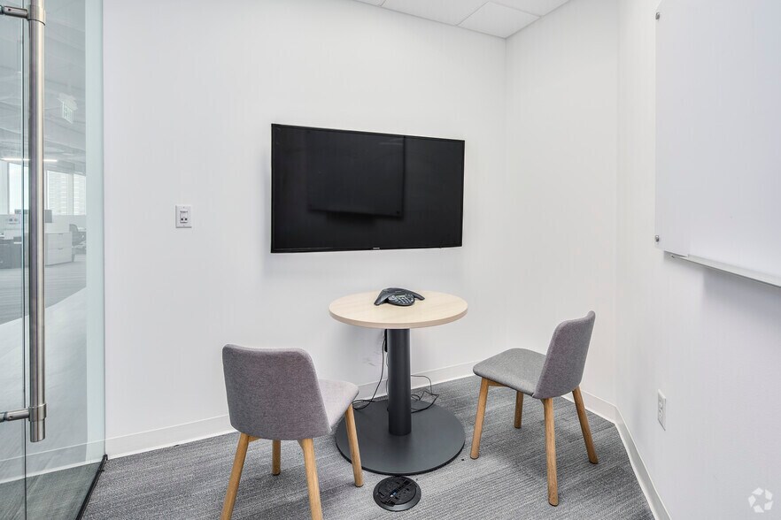 Photo of 8th Floor Ste 810