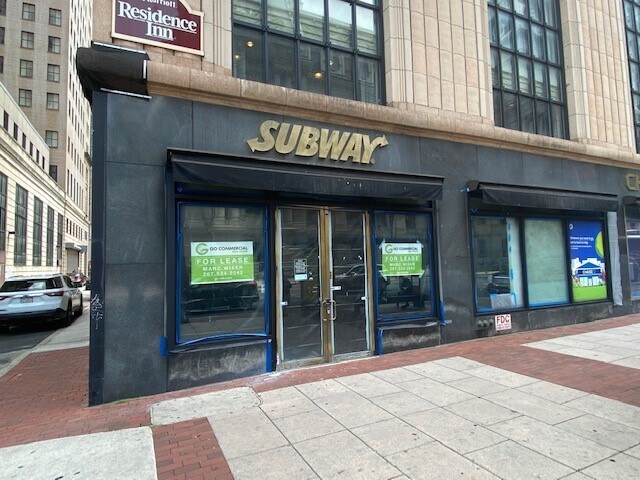 More Photos Of 1 E Penn Sq, Philadelphia Hospitality For Sale