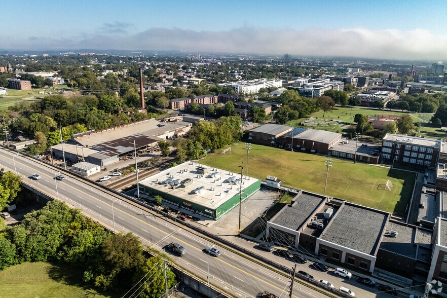 More Photos Of 614 18th Ave N, Nashville Restaurant For Lease