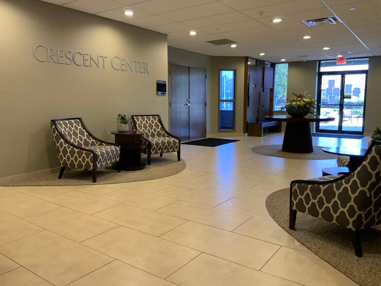 More Photos Of 24445 Northwestern Hwy, Southfield Office For Lease