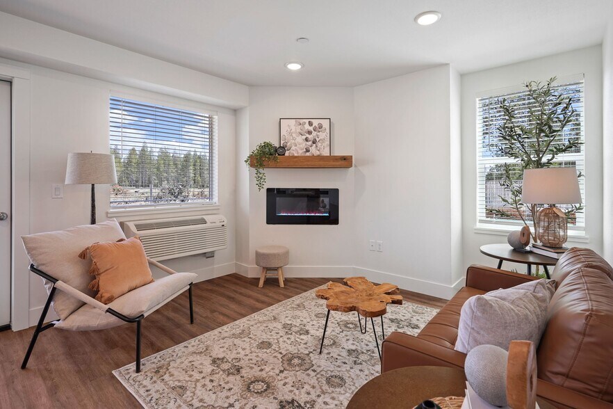More Photos Of 51376 Preble Way, La Pine Apartments For Sale
