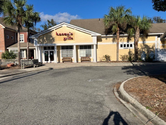 More Photos Of 3 Skidaway Village Walk, Savannah Restaurant For Lease