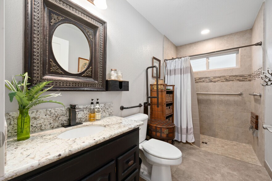 More Photos Of 3734 Hollister Ave, Carmichael Assisted Living For Sale