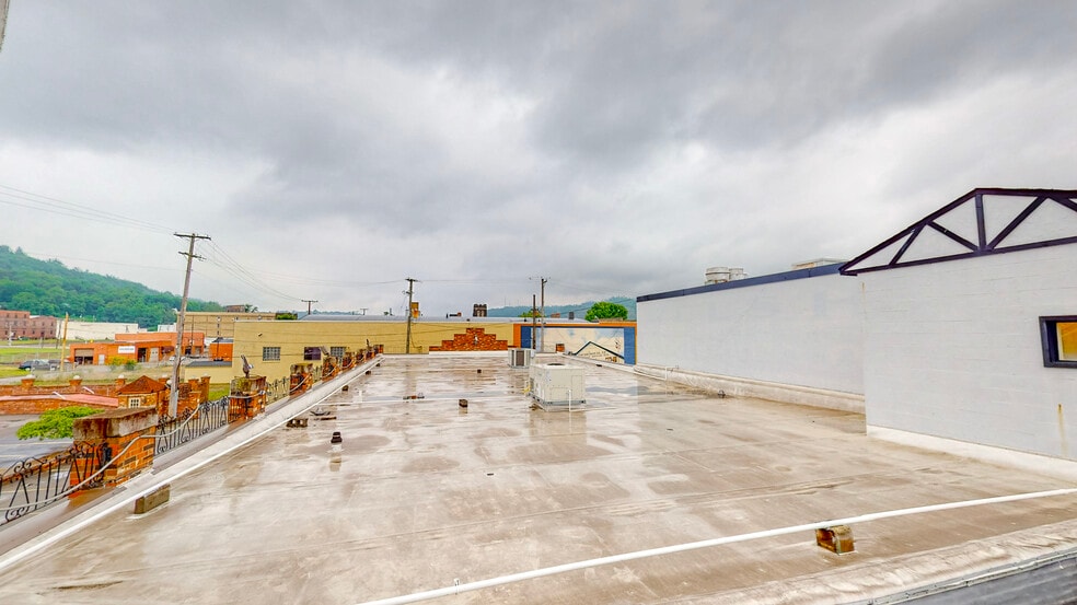 More Photos Of 501 Washington St, Steubenville Restaurant For Sale