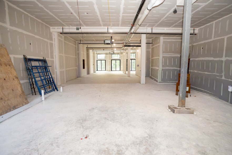 More Photos Of 15 Paterson Ave, Little Falls Storefront Retail Residential For Lease