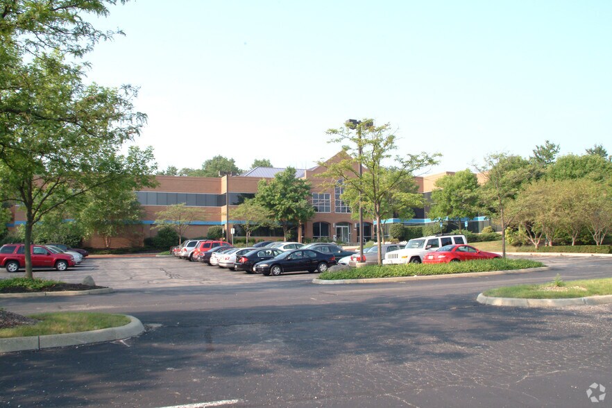 More Photos Of 525 W Schrock Rd, Westerville Office For Lease