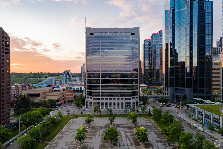 More Photos Of 440 2nd Ave SW, Calgary Office For Lease