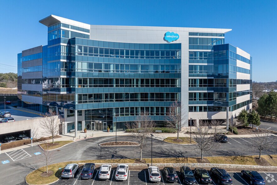 More Photos Of 5 Wall St, Burlington Office For Lease