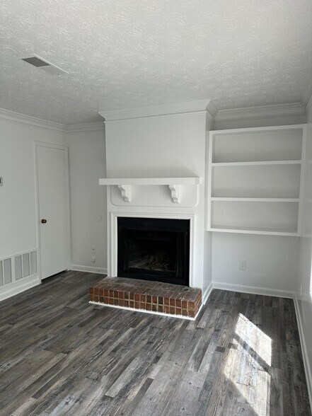 More Photos Of 3282 Highpoint Ct, Snellville Apartments For Sale