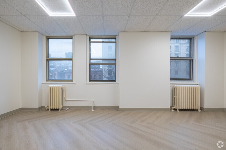 More Photos Of 1538 Rue Sherbrooke O, Montréal Medical For Lease