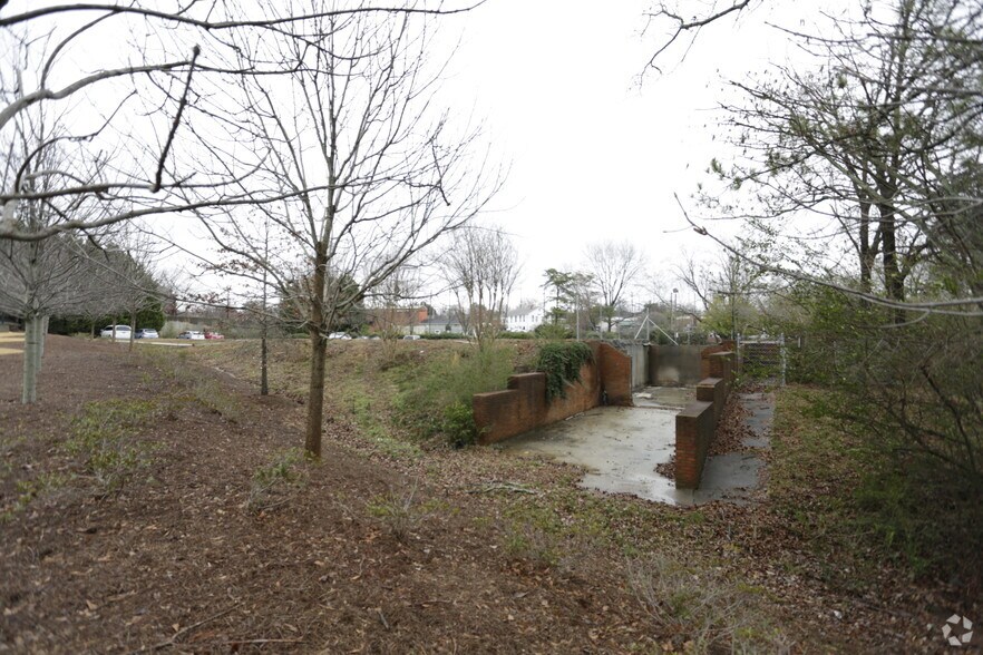 More Photos Of 120 & 150 Florence St, Marietta Land For Sale