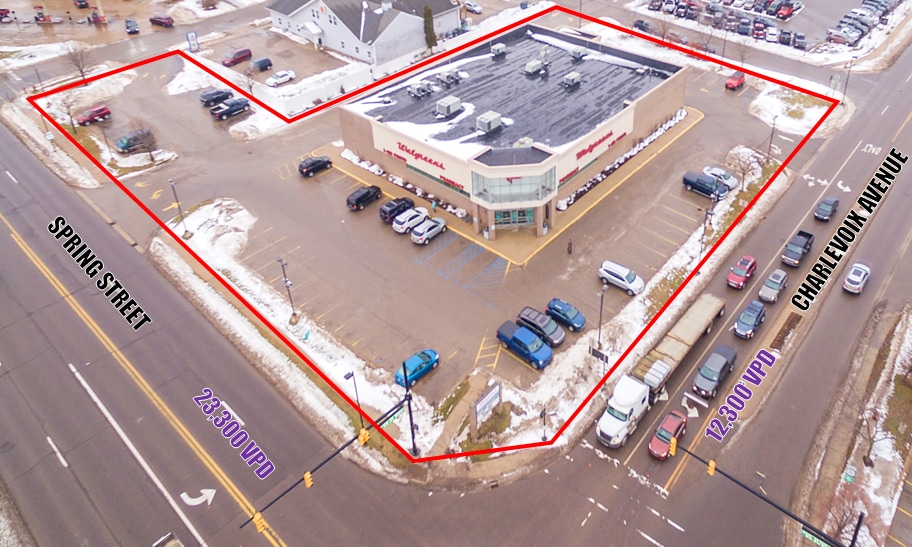 More Photos Of 710 Spring St, Petoskey Drugstore For Sale