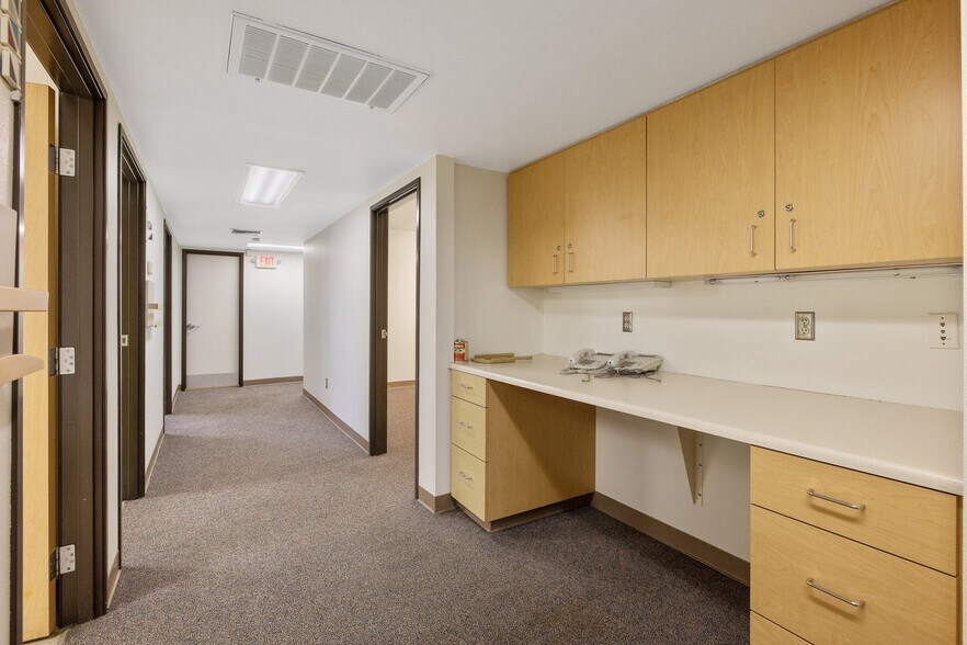 More Photos Of 561 N Alta Ave, Dinuba Medical For Lease