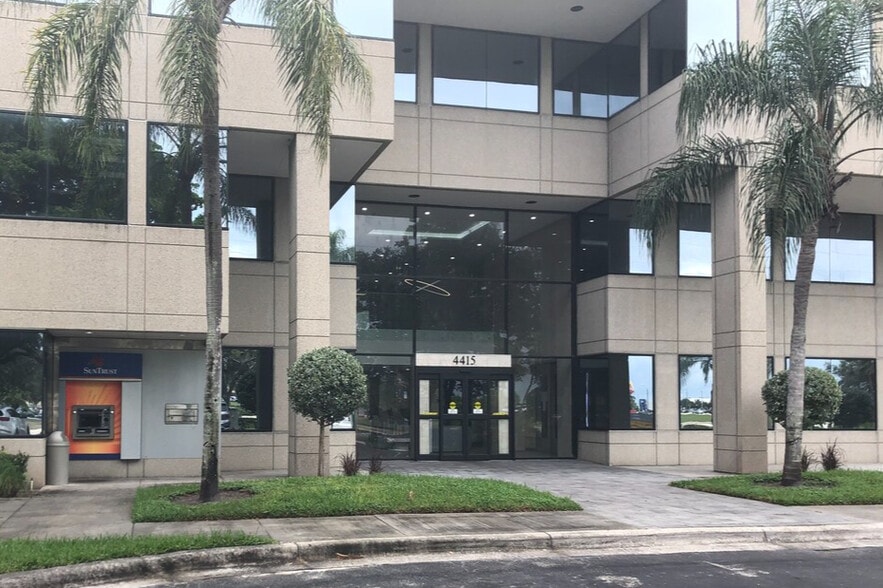More Photos Of 4415 Metro Pky, Fort Myers Office For Lease