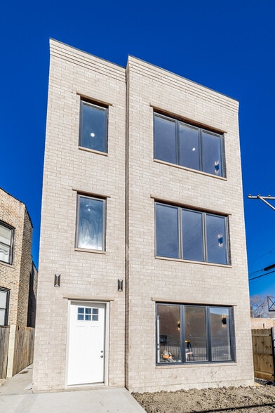 More Photos Of 2327 S Homan Ave, Chicago Apartments For Sale