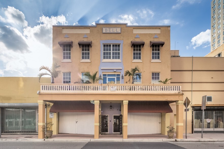 More Photos Of 100-108 S Miami Ave, Miami Freestanding For Lease