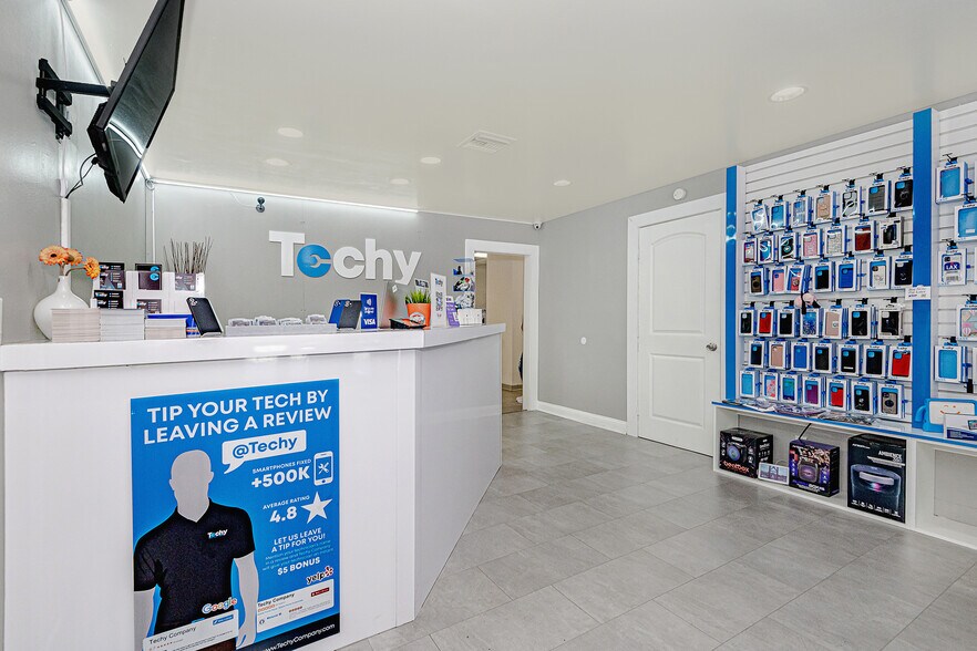 More Photos Of 3000 SW 4th Ave, Fort Lauderdale Warehouse For Lease