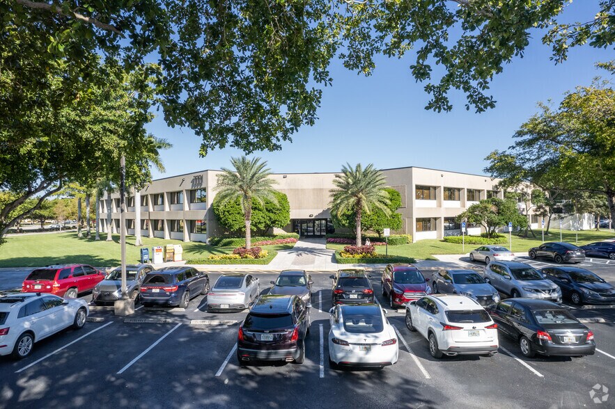Primary Photo Of 7771 W Oakland Park Blvd, Fort Lauderdale Office For Lease