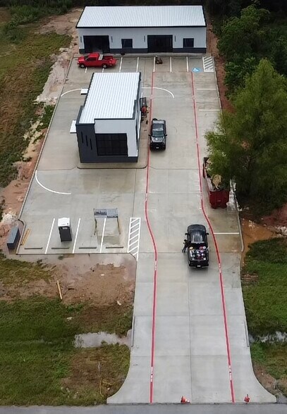 More Photos Of 923 Honea Egypt rd, Magnolia Flex For Lease