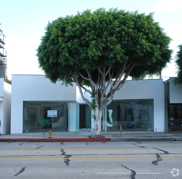 More Photos Of 8761 Beverly Blvd, West Hollywood Storefront For Lease