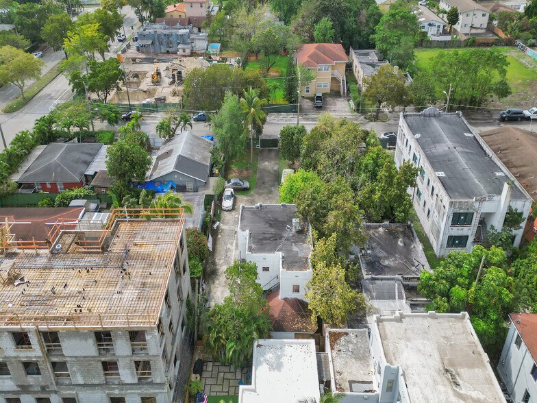 More Photos Of 527 Nw 34th St, Miami Apartments For Sale