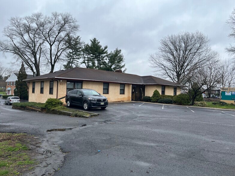 Primary Photo Of 901 Old Marlton Pike W, Marlton Medical For Sale