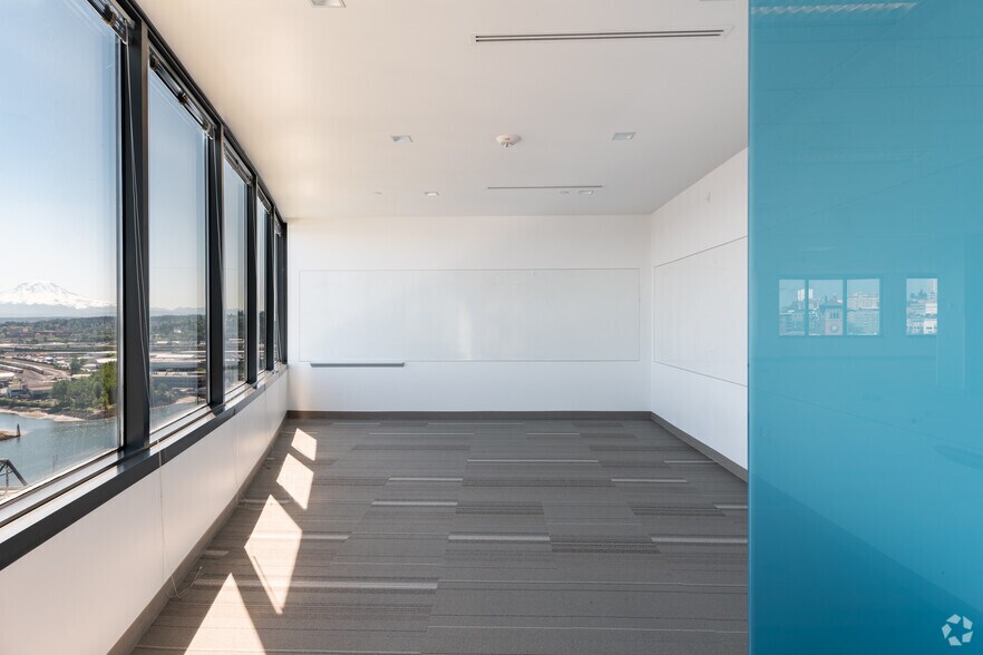 More Photos Of 909 A St, Tacoma Office For Lease