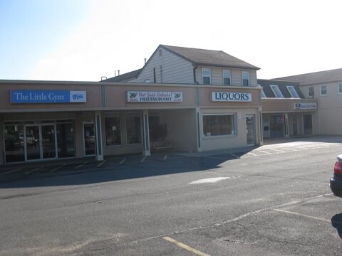 More Photos Of 215 Quassaick Ave, New Windsor Township General Retail For Lease