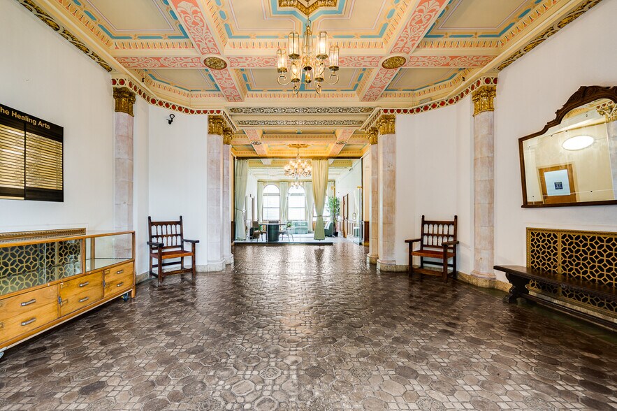More Photos Of 1801 Bush St, San Francisco Office For Lease