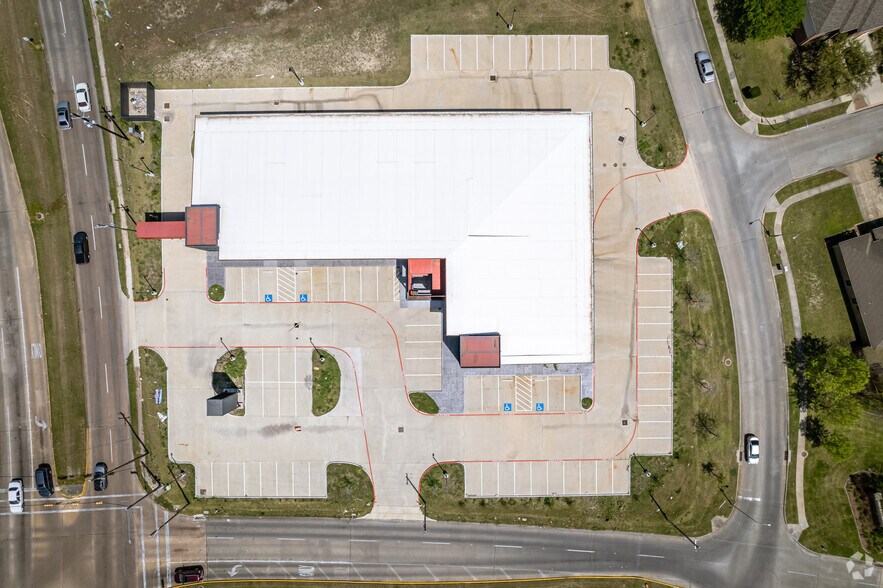 More Photos Of 9802 Antoine Dr, Houston Storefront Retail Office For Lease