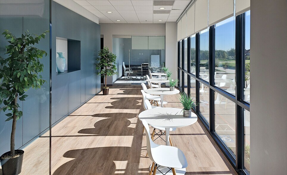 More Photos Of 18722 University Blvd, Sugar Land Coworking Space