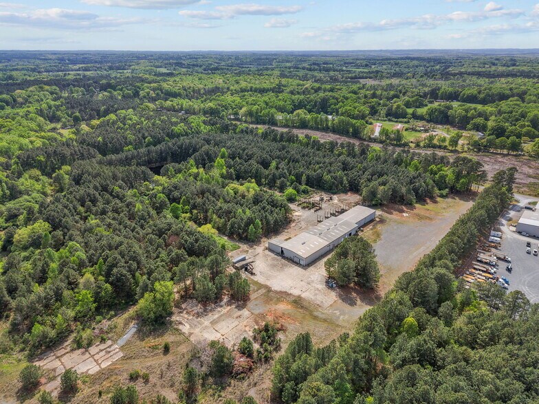More Photos Of 694 Griffin Farm Rd, Star Distribution For Sale