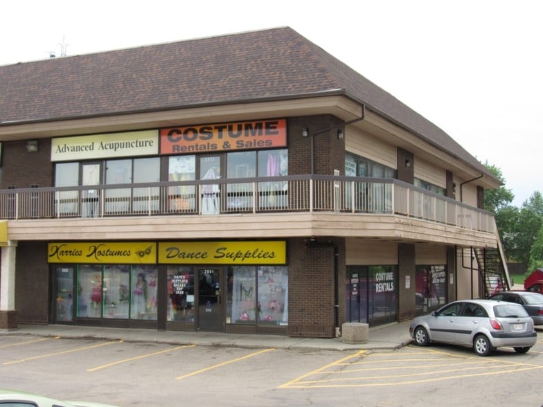 Primary Photo Of 2007 Tudor Gln, St. Albert General Retail For Lease