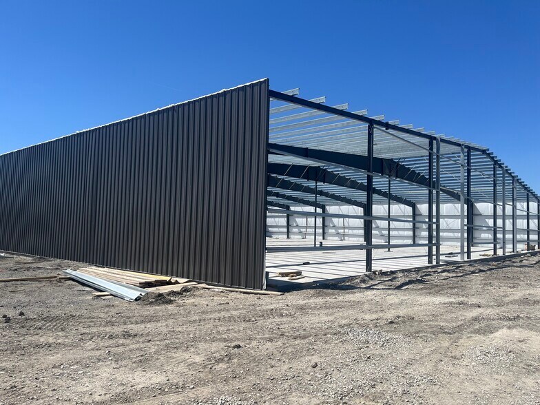 More Photos Of 20460 185th Ter, Spring Hill Warehouse For Lease