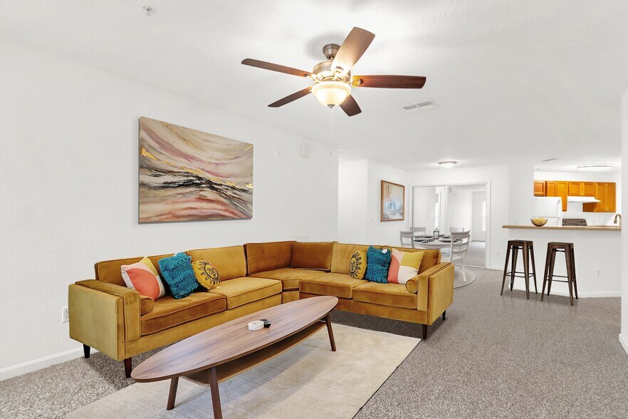 More Photos Of 450 Fontana Cir, Oviedo Apartments For Lease