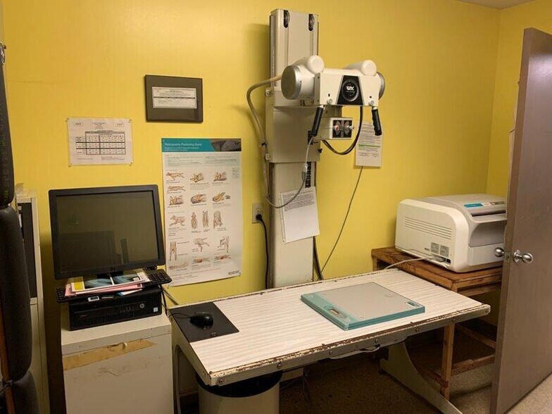 More Photos Of 10569 Lem Turner Rd, Jacksonville Medical For Sale