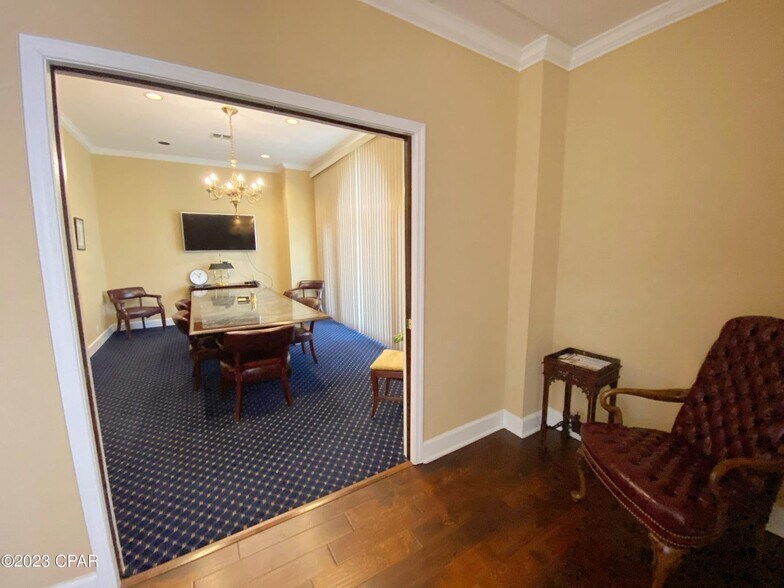 More Photos Of 4431 Lafayette St, Marianna Office For Lease