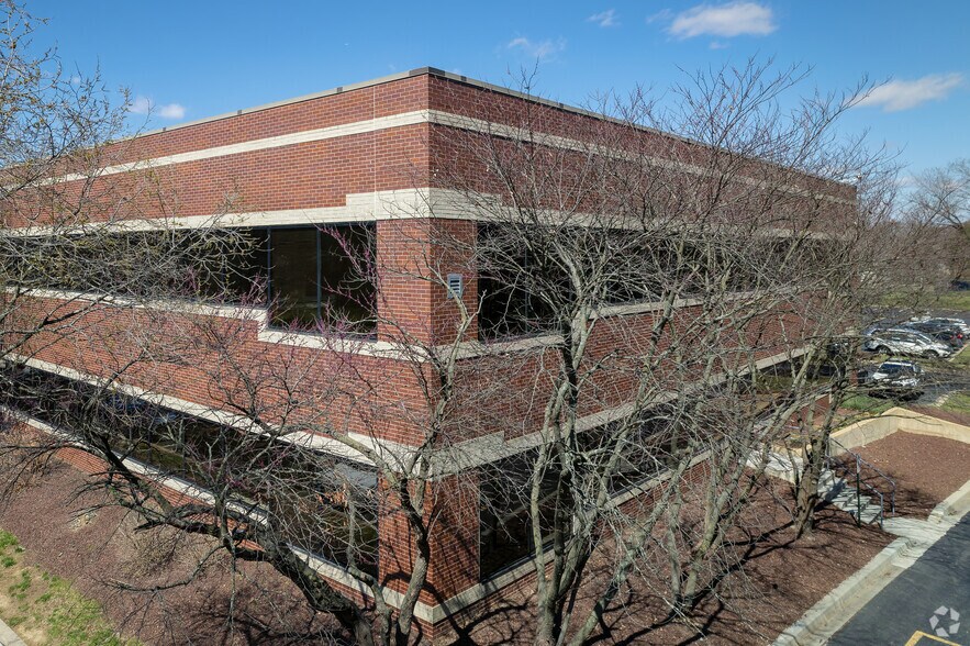 More Photos Of 405 Silverside Rd, Wilmington Office For Sale