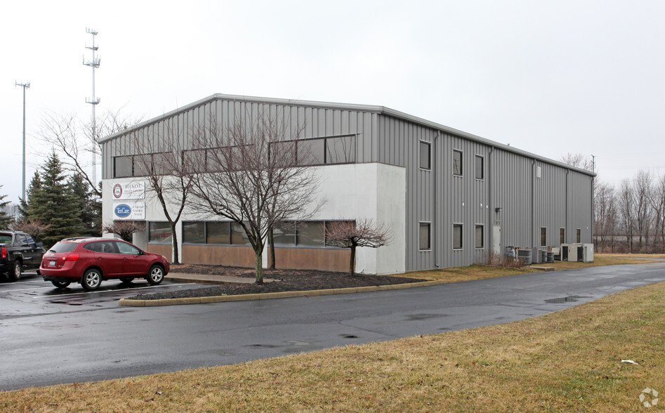 Primary Photo Of 8325 N Green Meadows Dr, Lewis Center Warehouse For Sale