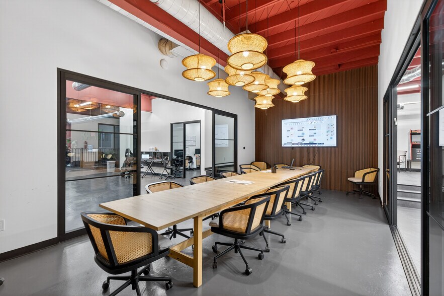 More Photos Of 7225 Fulton Ave, North Hollywood Warehouse For Sale