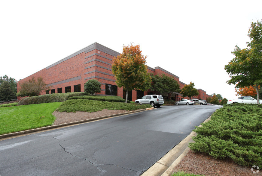 Primary Photo Of 70 Crestridge Dr, Suwanee Warehouse For Lease