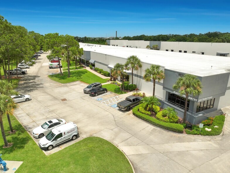 More Photos Of 9824-9840 Currie Davis Dr, Tampa Unknown For Lease