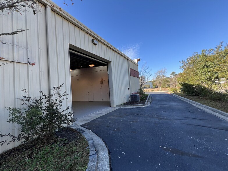 More Photos Of 128 Elk Dr, Murrells Inlet Flex For Lease