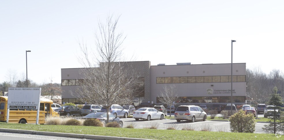More Photos Of 384 Crystal Run Rd, Middletown Medical For Lease