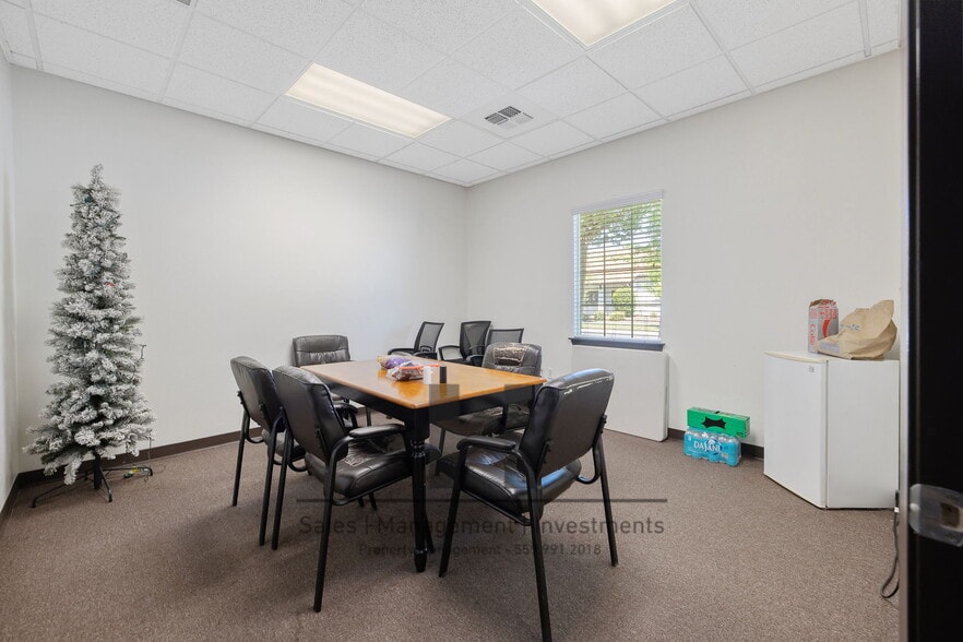 More Photos Of 4004 S Demaree St, Visalia Medical For Lease