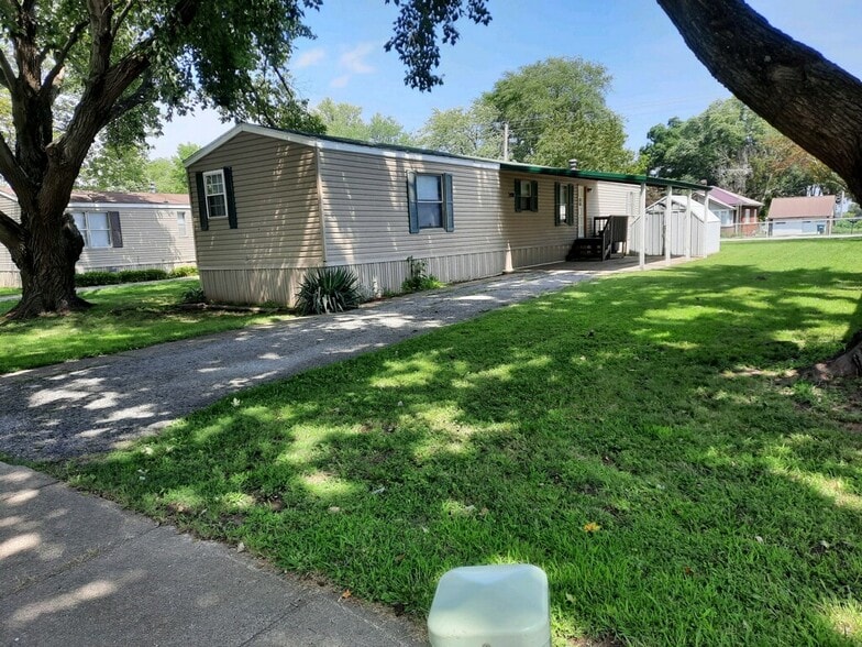 More Photos Of 321 N All Seasons Rd, Geff Manufactured Housing Mobile Home Park For Sale