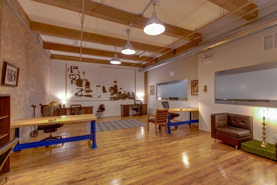 More Photos Of 1132 S Wabash Ave, Chicago Office For Lease