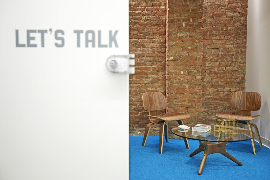 More Photos Of 33 W 60th St, New York Coworking Space